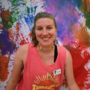 Meet your Posher, Caroline